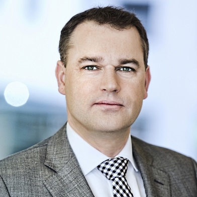 Mojmír Hampl